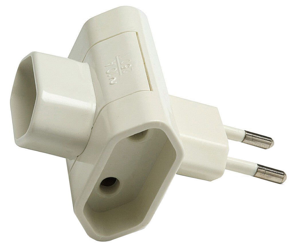 1205 CLAVIJA ADAPTADOR TRIPLE SIN TTL 10A FAMATEL