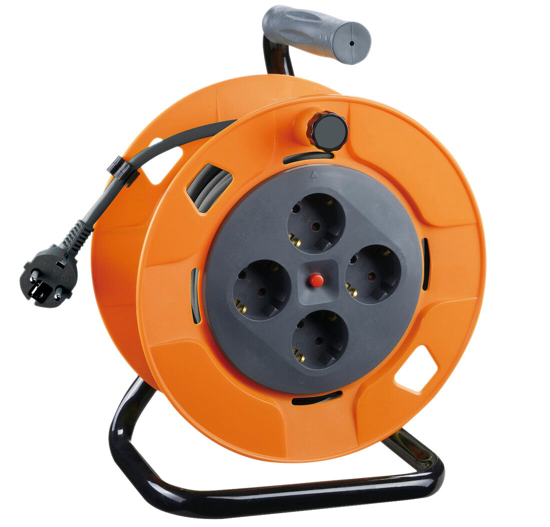 100510004 50m EXTENDABLE CABLE REEL 4T 3x1.5mm IP20 GSC