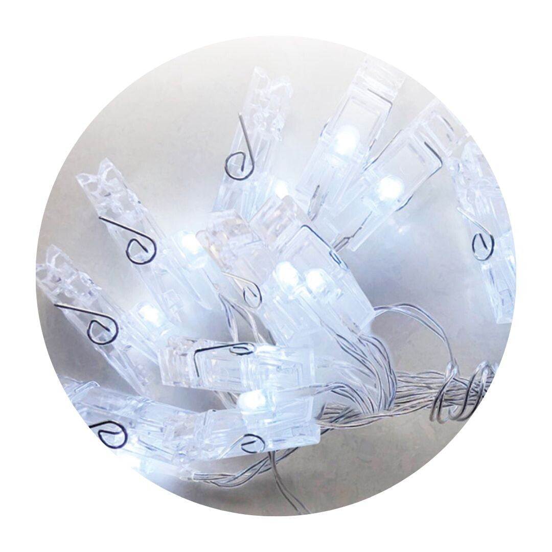 204600002 1,95m GUIRNALDA LED CON PINZAS BLANCA