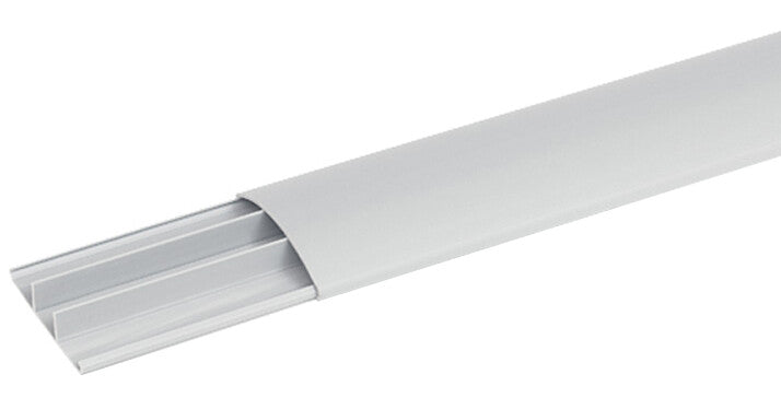 030093 2m SALVACABLES 18x75mm LEGRAND | Suministros Figmar