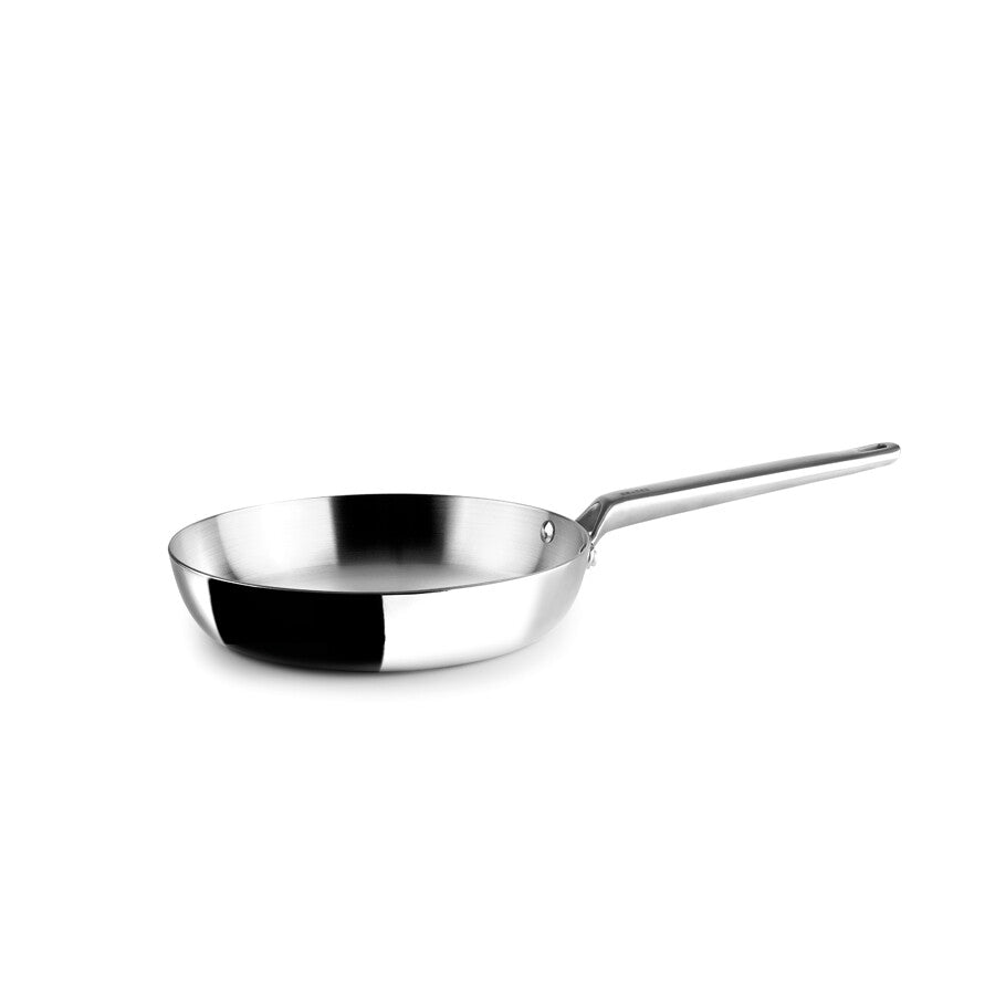 655022 SARTEN SIN ANTIADHERENTE SERIE 5PLY ELEMENT Ø22cm IBILI
