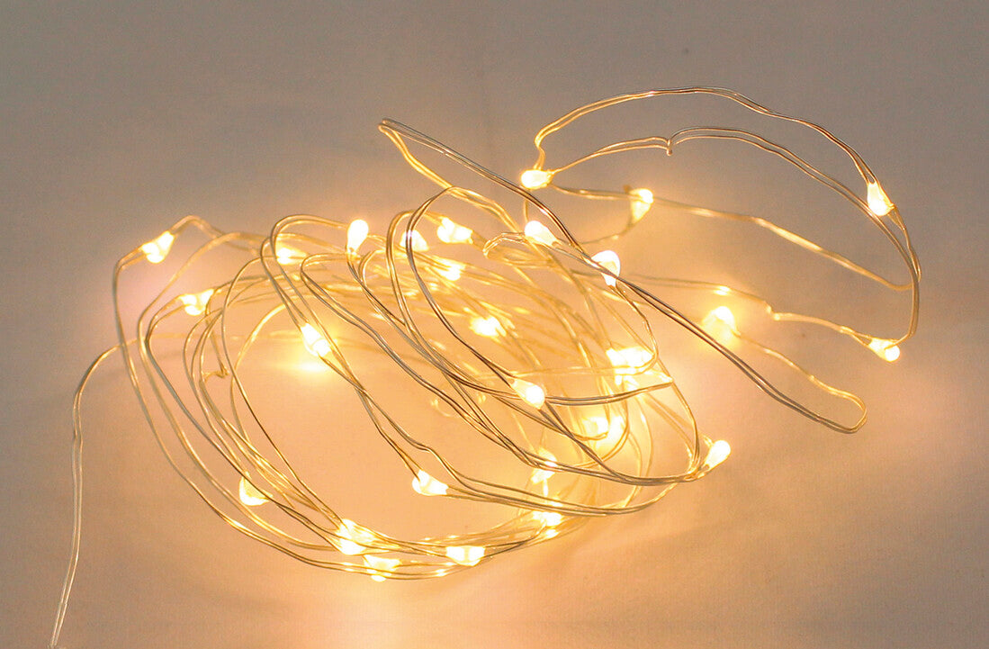 204805007 GUIRNALDA ALAMBRE LED CALIDA 4,9m A PILAS GSC