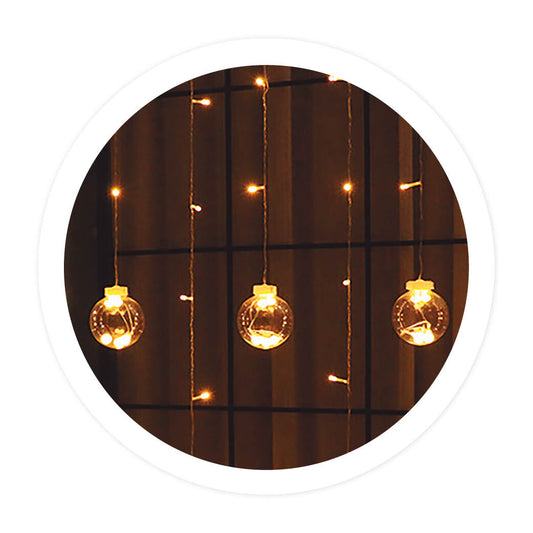 204605024 1,4m CORTINA LED CON BOLAS USB 8 FUNCIONES GSC