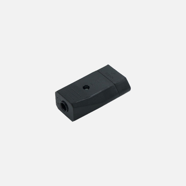 Eco Base Aerea Retractil Mod3 2p+e 10a 230v Negra 2x4x6cm