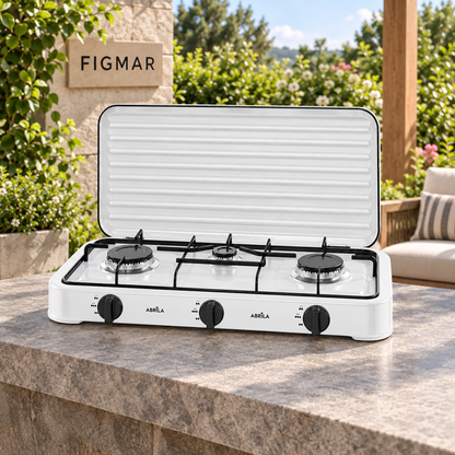 Cocina Foster de tres quemadores en terraza exterior con fondo Figmar