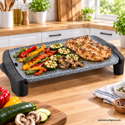 Plancha Jata GR558 de 2500 W con pollo a la plancha, pimientos, calabacín y champiñones, imagen de Suministros Figmar