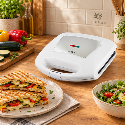Sandwichera Rabino en cocina rústica con Figmar
